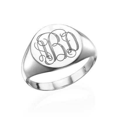 Signet Ring in Sterling Silver with Engraved Monogram - Handcrafted & Custom-Made