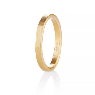 Arturo Hammered Wedding Ring For Men In Fairtrade Gold - Handcrafted & Custom-Made