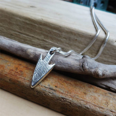 Hunters Moon Silver Necklace - Handcrafted & Custom-Made