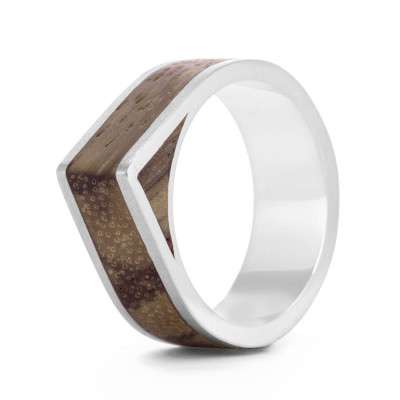 Wood Ring Native Edge - Handcrafted & Custom-Made
