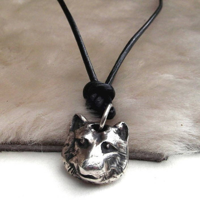 Silver Wolf Head Necklace - Handcrafted & Custom-Made