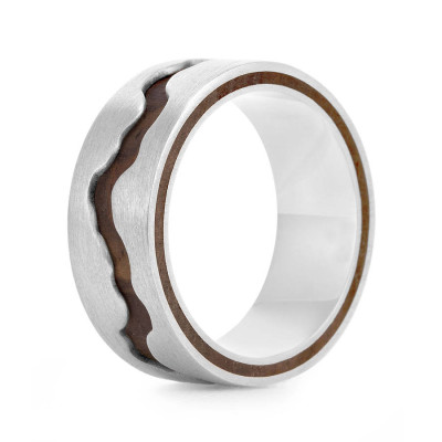 Wood Ring Livlina - Handcrafted & Custom-Made